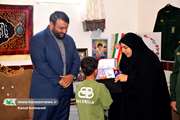 دیدار مدیرکل کانون پرورش فکری لرستان با خانواده شهیدان بازگیر